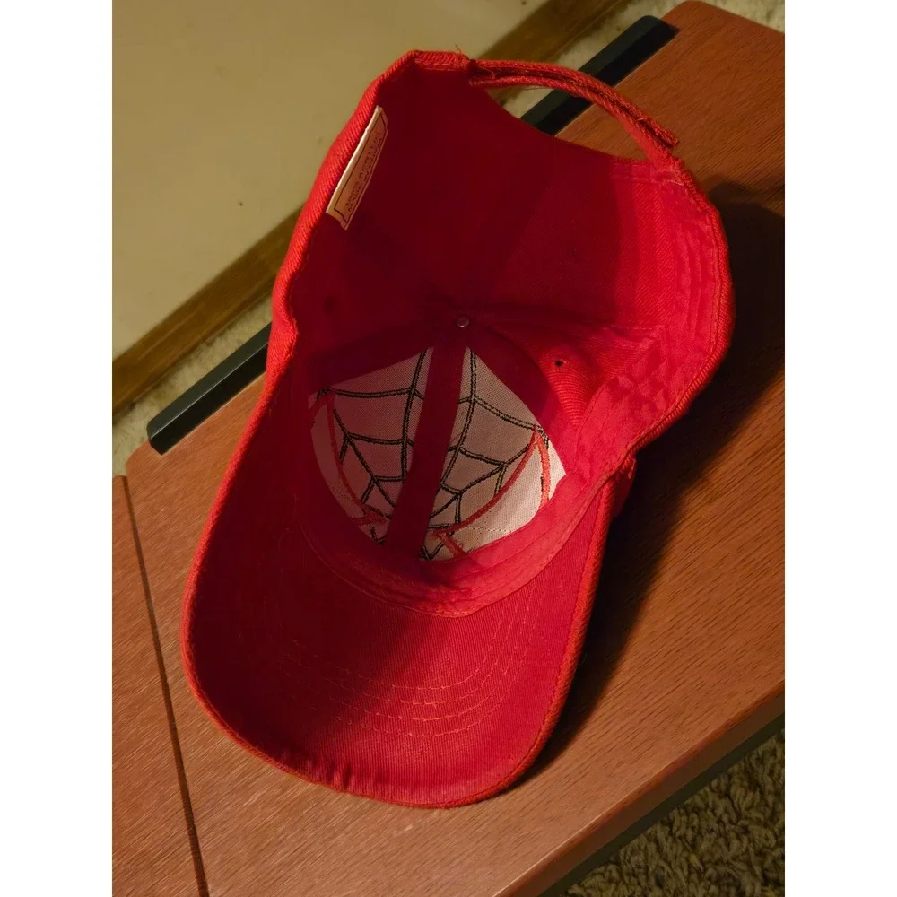 Marvel Spiderman Red Baseball Cap Hat Embroidered Web Glitter Eyes Adjustable‎